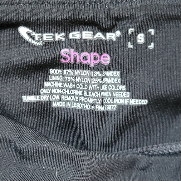 NWT Exercise Shape Capris - Picture 5 of 5